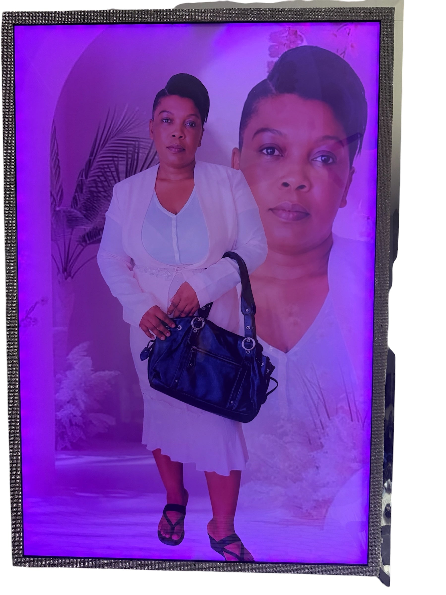 luxury canvas with light / Custom photo